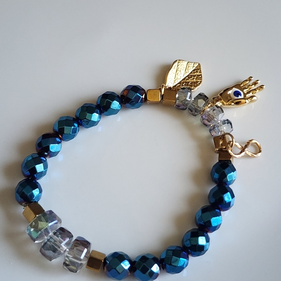Blue Beaded Bracelet with Gold Charms - Picture 5 of 5